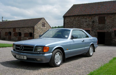 Lot 40 - 1990 Mercedes-Benz 420 SEC
