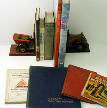 Lot 405 - Train & Aircraft Books