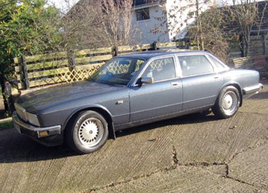 Lot 58 - 1989 Daimler 3.6