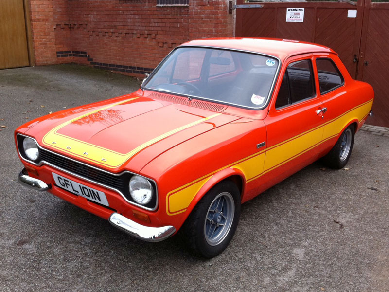 Lot 62 - 1975 Ford Escort RS 2000