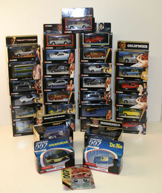 Lot 932 - Boxed Corgi James Bond Collection Models