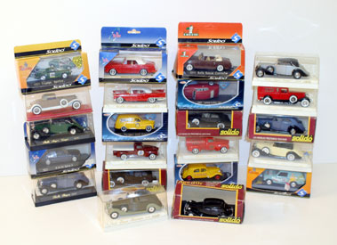 Lot 934 - Boxed Solido Die-Cast Models