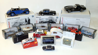 Lot 957 - Classic Bmw Promotional Models