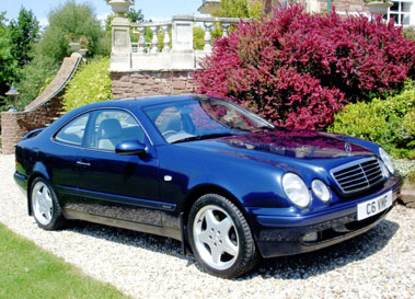 Lot 5 - 1998 Mercedes-Benz CLK Coupe 320 Elegance