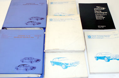 Lot 73 - Jaguar Xj & Daimler Technical Literature