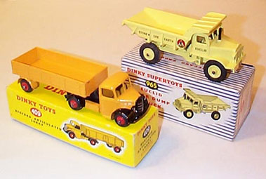 Lot 206 - Dinky Commercial Vehicles