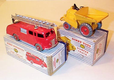 Lot 209 - Dinky Commercial Vehicles