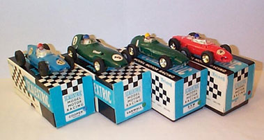 Lot 259 - Early 1960S Scalextric Formula 1 Racing Cars