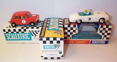 Lot 261 - Scalextric Models