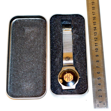 Lot 204 - Mg Quartz Stainless Steel Wristwatch