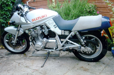Lot 70 - 1982 Suzuki GSX 1000 S Katana
