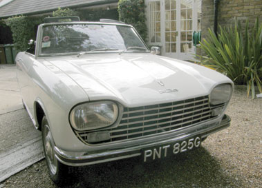 Lot 20 - 1969 Peugeot 204 Cabriolet