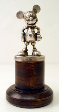 Lot 314 - Desmo Mickey Mouse Mascot