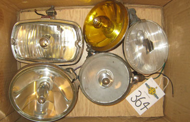 Lot 364 - Assorted Post-War Lamps