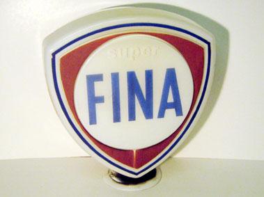 Lot 817 - Fina Super Glass Petrol Pump Globe