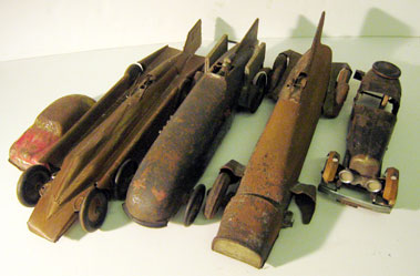 Lot 283 - Kingsbury Clockwork Record Cars Plus Others