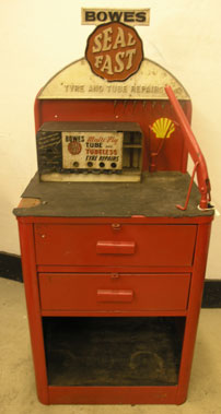 Lot 860 - Bowes Tyre Repair Station