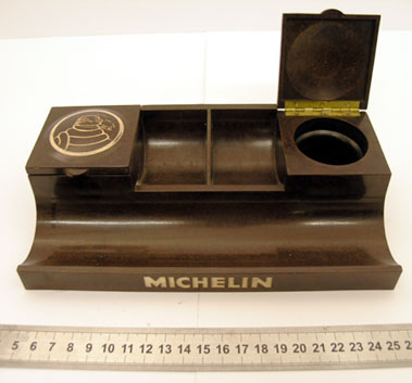 Lot 214 - Michelin Tyres Desktop Inkwell & Companion Unit