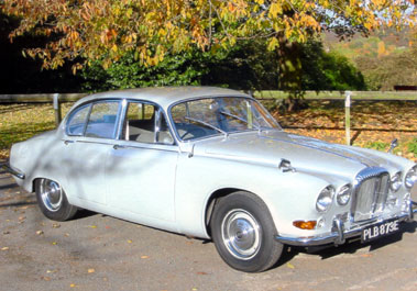Lot 2 - 1967 Daimler Sovereign 4.2