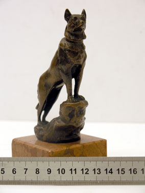 Lot 303 - Standing Woolf Accessory Mascot