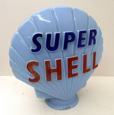 Lot 806 - 'Super Shell' Glass Petrol Pump Globe