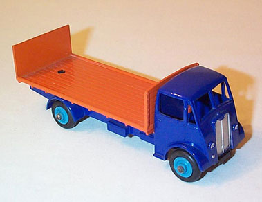 Lot 991 - Dinky Toys #513 Guy Flat Truck With Tailboard