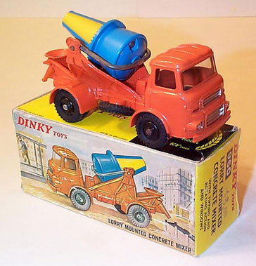 Lot 1007 - Dinky Toys #960 Albion Cement Mixer