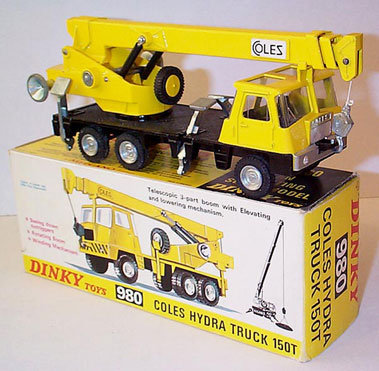 Lot 1017 - Dinky Toys #980 Coles Hydra Mobile Crane Truck