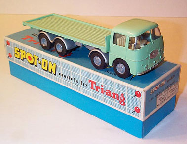 Lot 1046 - Triang Spot-On #109/2 ERF 68G Flat Truck