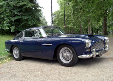 Lot 42 - 1961 Aston Martin DB4