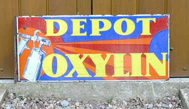 Lot 816 - 'Depot Oxylin' Enamel Sign