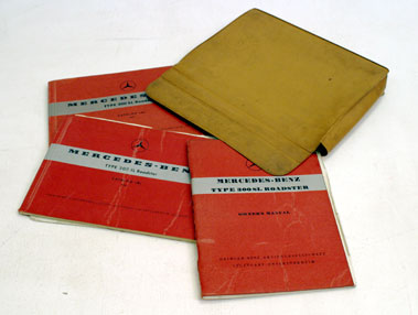 Lot 802 - Mercedes-Benz 300SL Roadster (1952 - 1963) Documents Folder