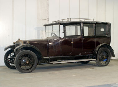 Lot 11 - 1925 Daimler 20hp Landaulette