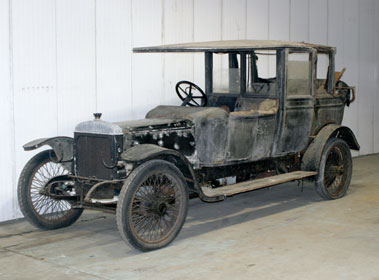 Lot 12 - 1913 Daimler 30hp Landaulette