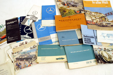 Lot 811 - Assorted Mercedes-Benz Paperwork