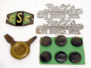 Lot 232 - Early Chauffeur's Buttons & Other Memorabilia