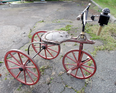 Lot 414 - Child's Tricycle **