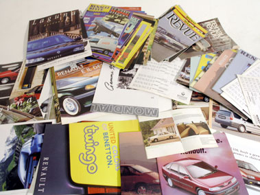 Lot 152 - Quantity of Renault Sales Brochures