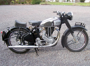 Lot 11 - 1948 Norton ES2