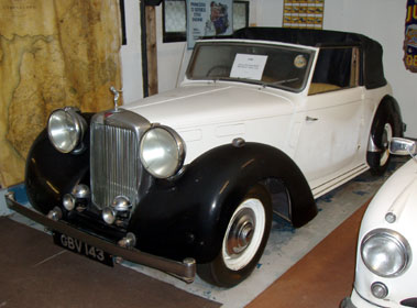 Lot 73 - 1948 Alvis TA14 Drophead Coupe