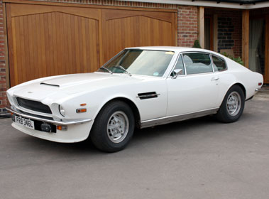 Lot 32 - 1973 Aston Martin V8