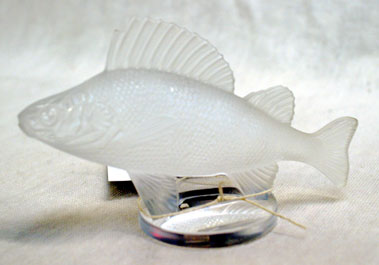 Lot 701 - 'Perch' Glass Accessory Mascot by R.Lalique