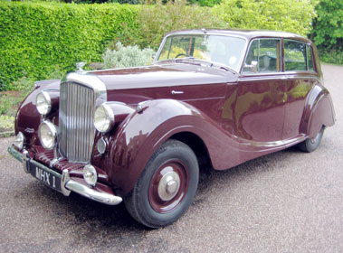 Lot 72 - 1948 Bentley MK VI H.J. Mulliner Saloon