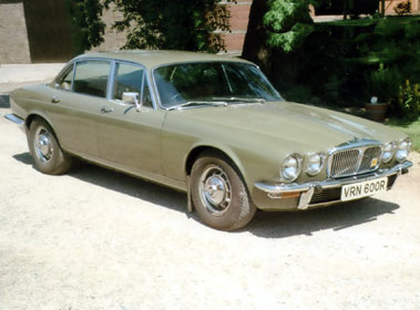 Lot 5 - 1976 Daimler Sovereign 4.2