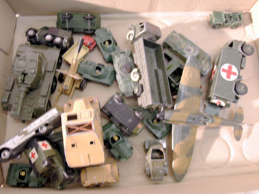 Lot 218 - Quantity of Military Models