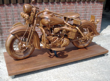 Hand Carved Wooden Harley Davidson Classic Motor Cycle Replica 