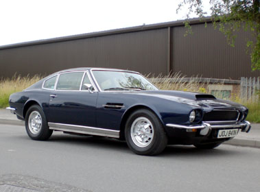 Lot 33 - 1974 Aston Martin V8