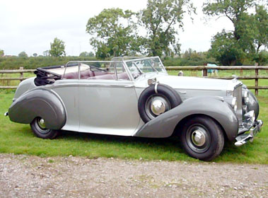 Lot 27 - 1949 Bentley MK VI Park Ward Drophead Coupe