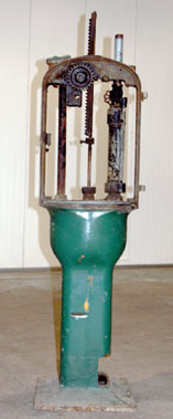 Lot 700 - An Un-Restored Petrol Pump **