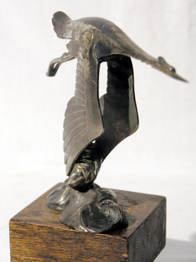 Lot 325 - Hispano Suiza Flying Stork Mascot/Desk Piece